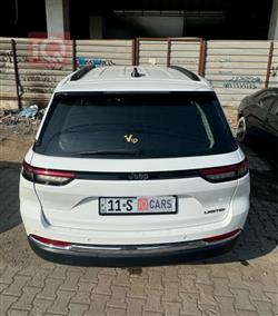 جيب جراند شيروكي